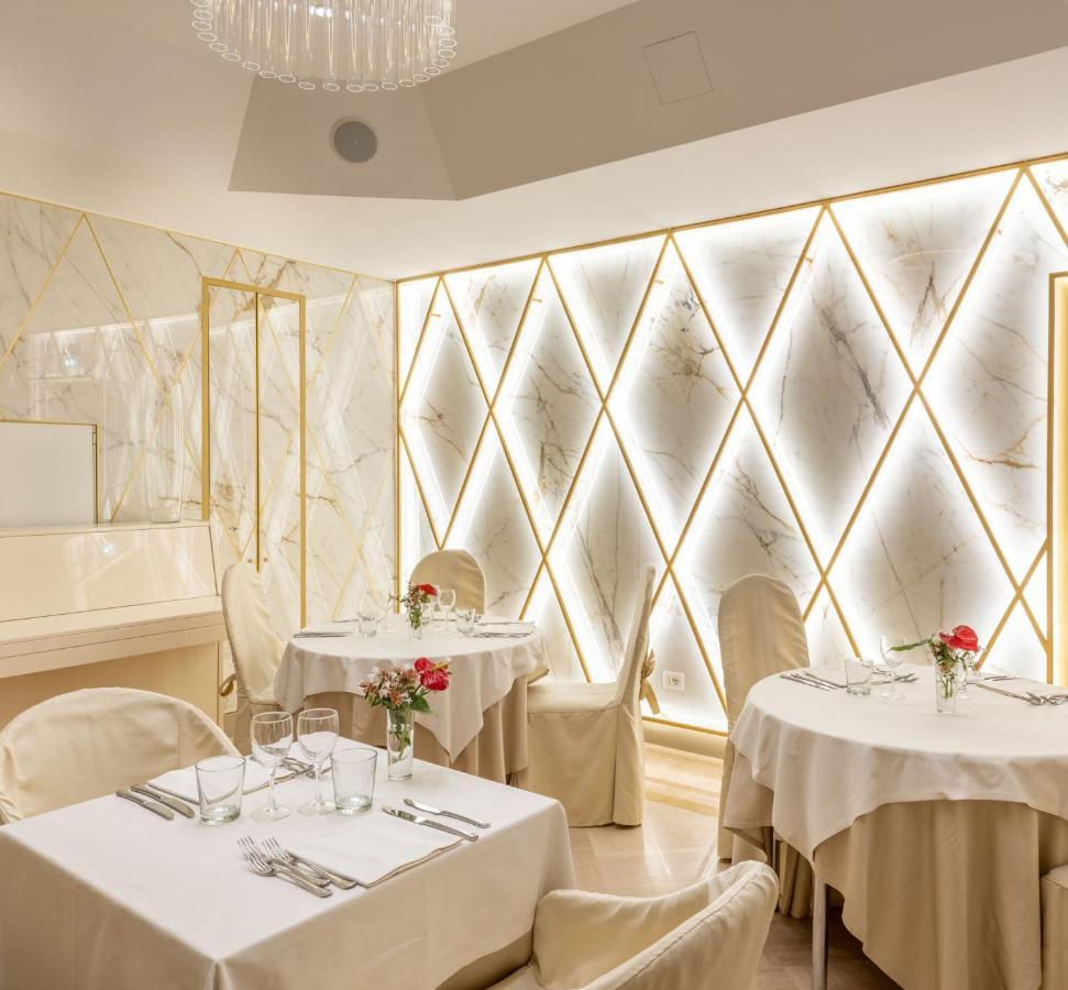 Hotel Feldberg Риччоне Екстер'єр фото