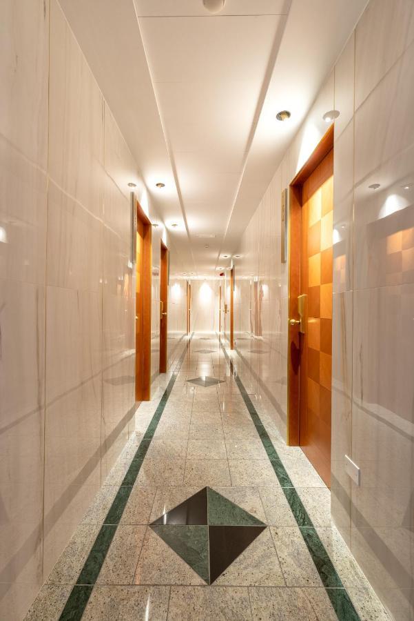 Hotel Feldberg Риччоне Екстер'єр фото