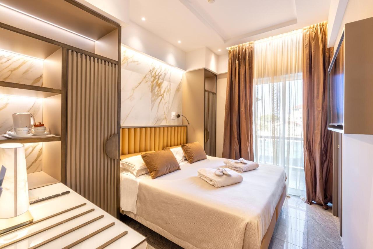 Hotel Feldberg Риччоне Екстер'єр фото