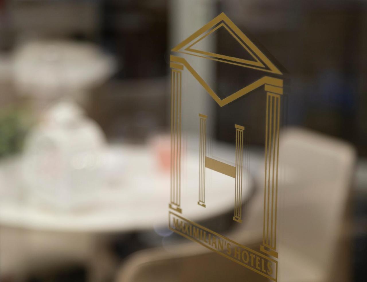Hotel Feldberg Риччоне Екстер'єр фото